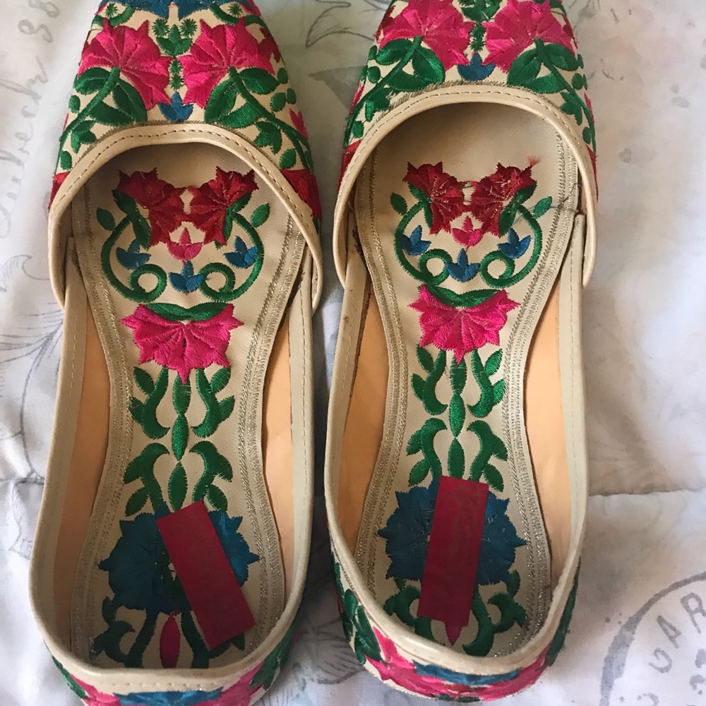 Floral shoes